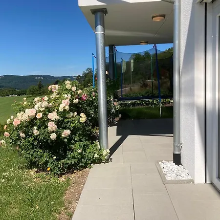 Apartment Atemberaubender Ausblick Mit Premium-wanderwegen Vor Der Haustuer Albstadt