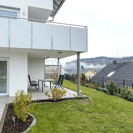 Atemberaubender Ausblick Mit Premium-wanderwegen Vor Der Haustuer Apartment