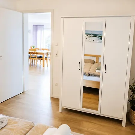 Panoramablick Mit Premium-wanderwegen Vor Der Haustuer Lägenhet *
