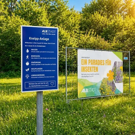 Panoramablick Mit Premium-wanderwegen Vor Der Haustuer * 알브쉬타트
